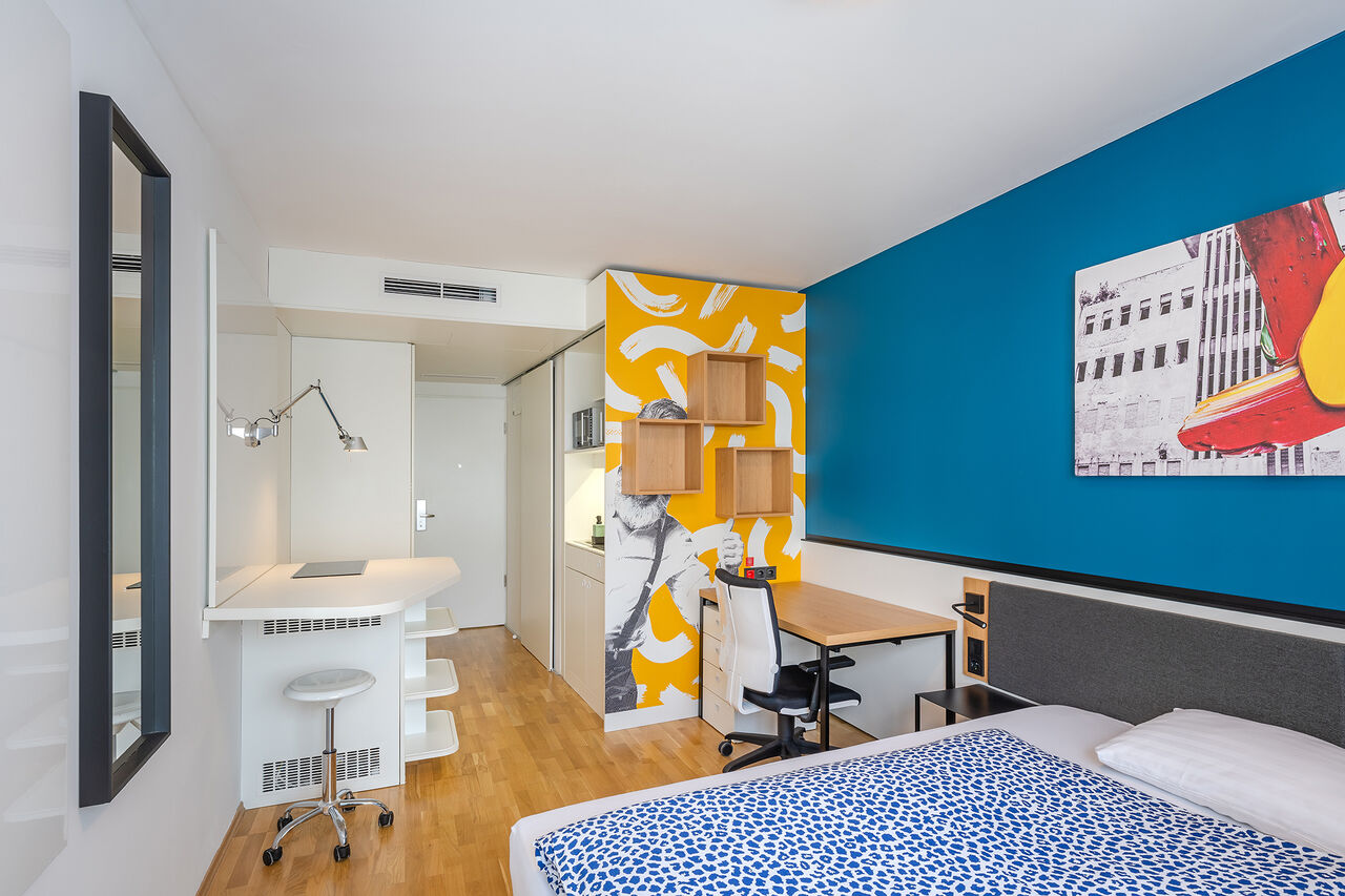 spacious-student-room-deans